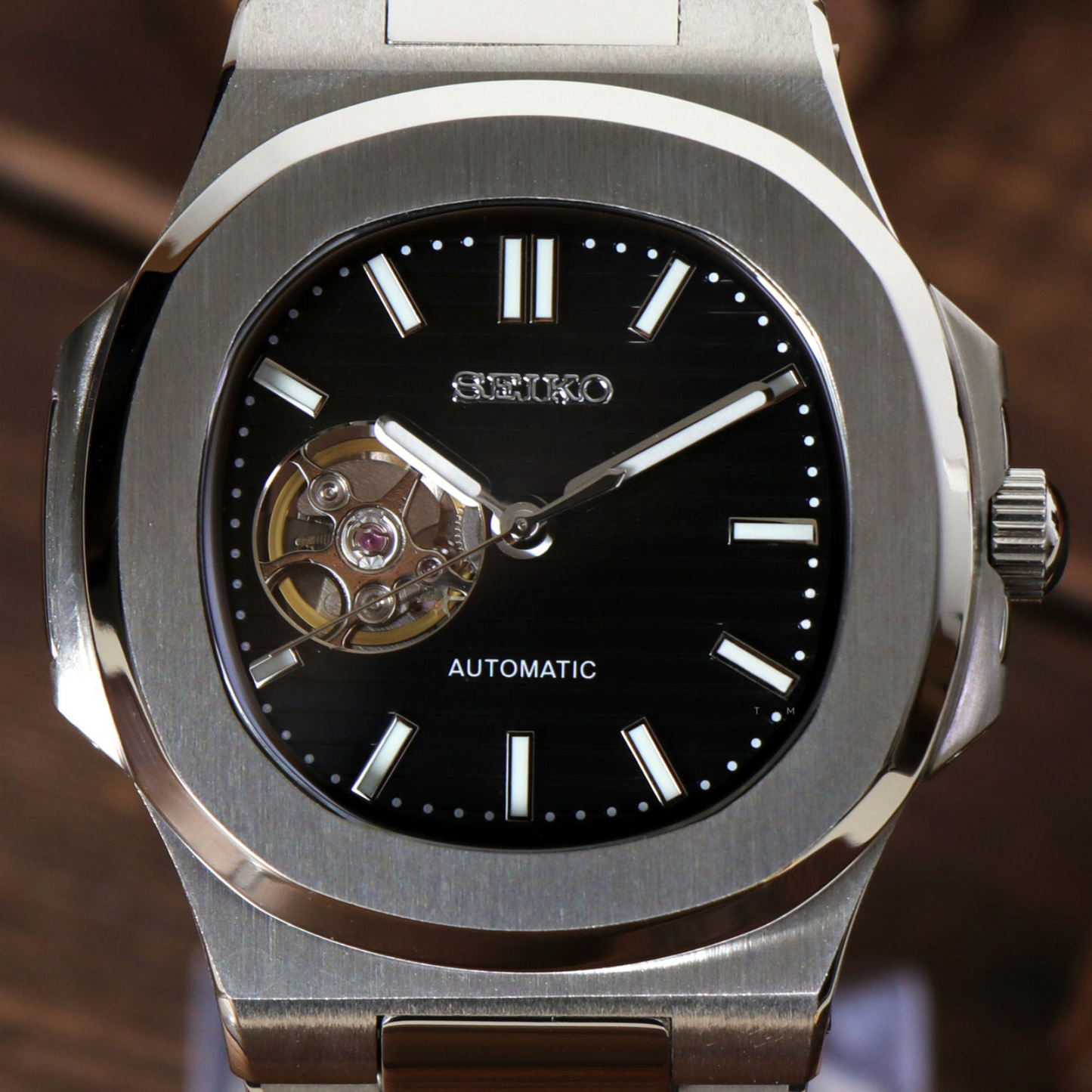 NAUTIKO BLACK OPEN MOVEMENT