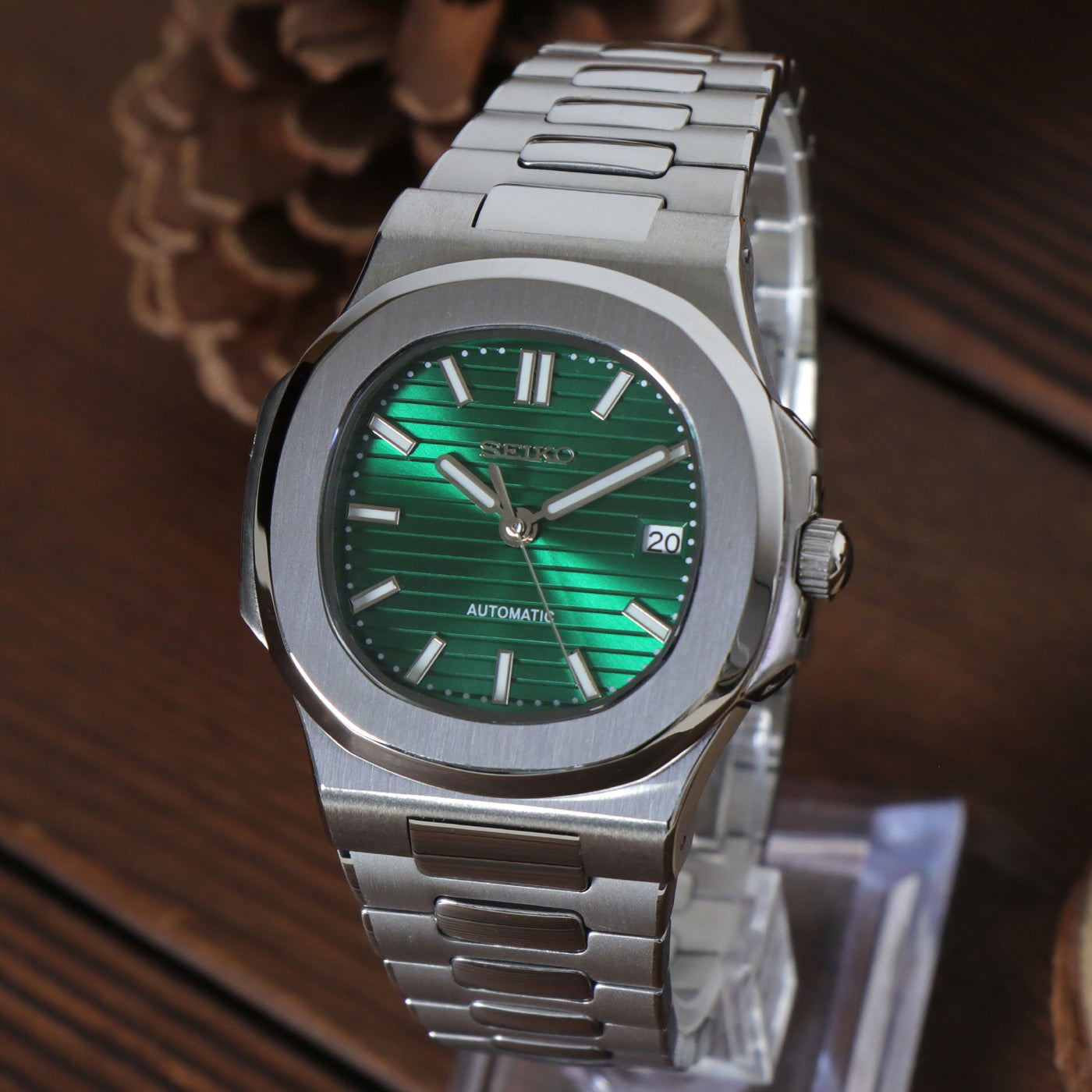 NAUTIKO METALLIC GREEN