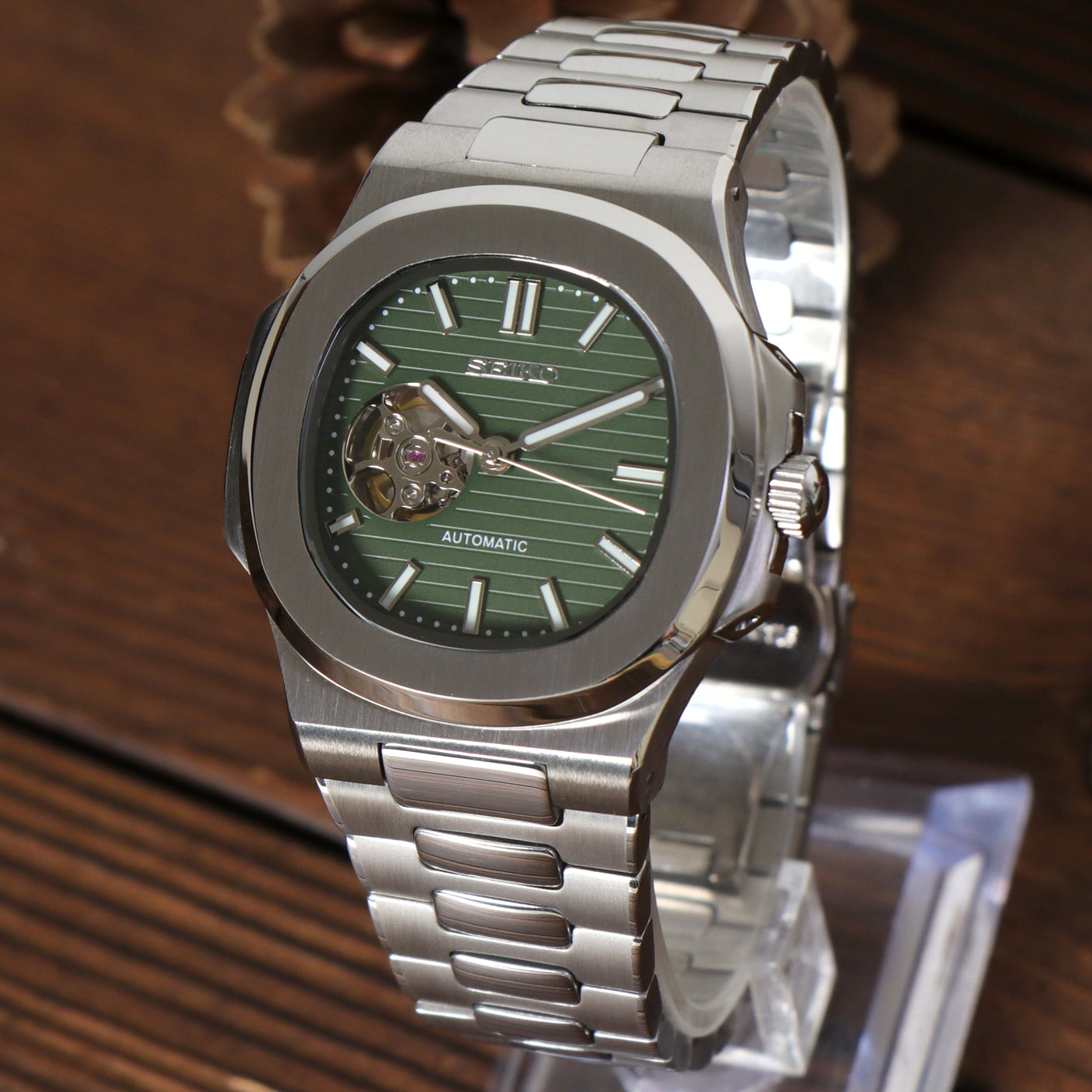NAUTIKO OLIVE GREEN OPEN MOVEMENT