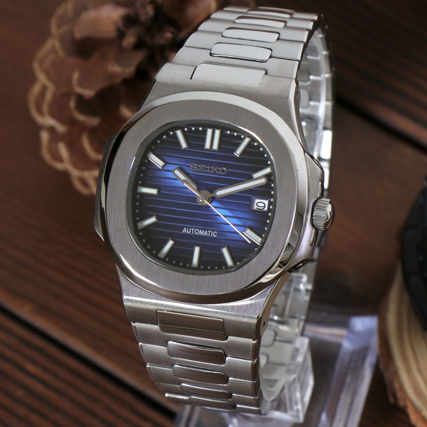 NAUTIKO ROYALE BLUE