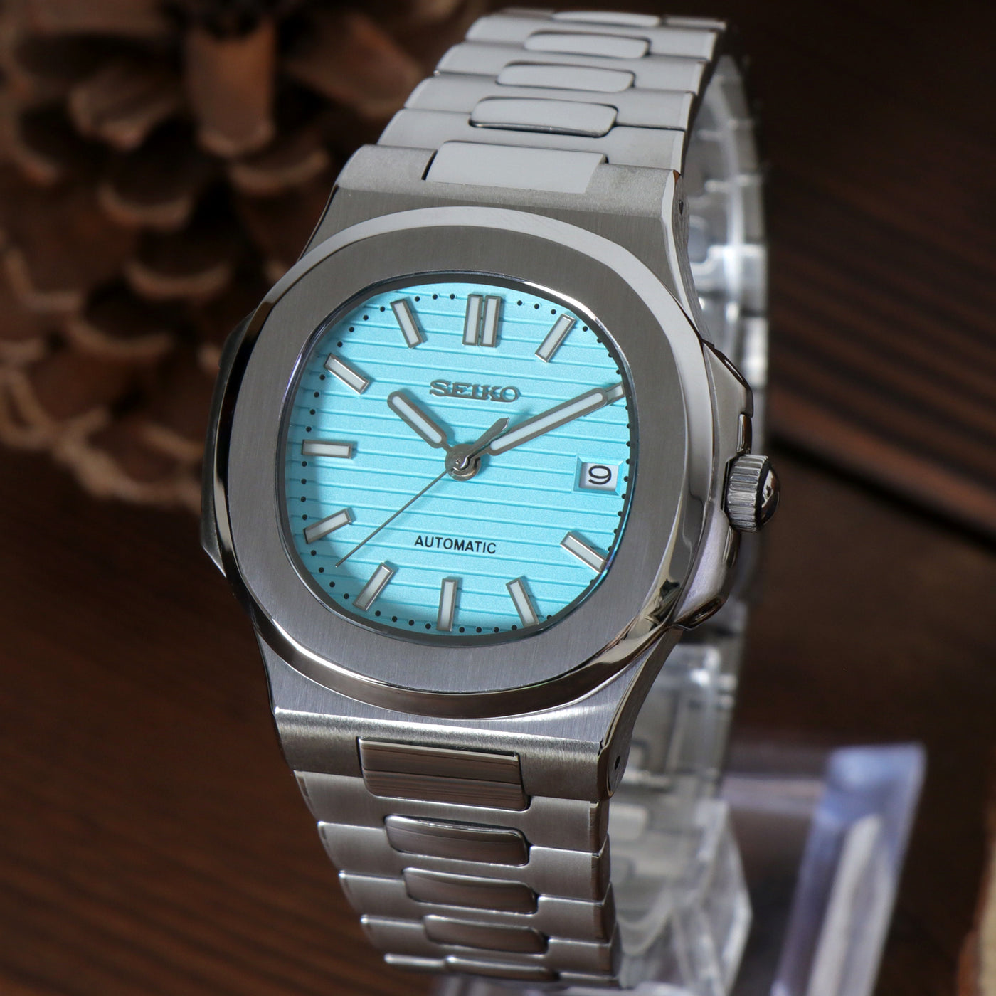 NAUTIKO TIFFANY BLUE