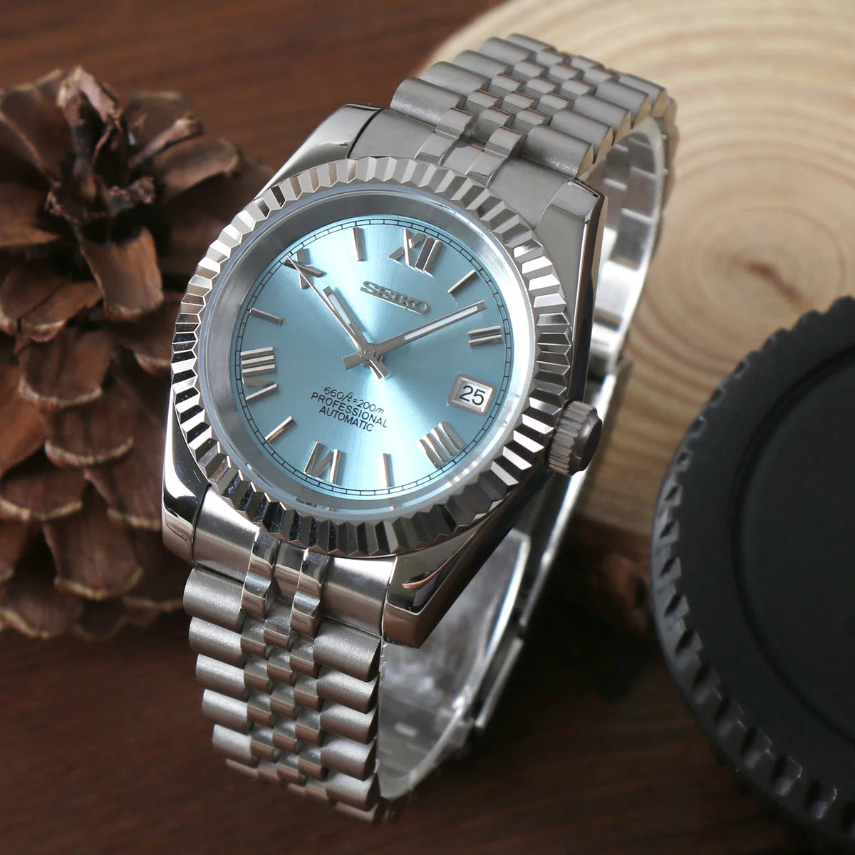 SEIKOJUST ICE BLUE ARABIC