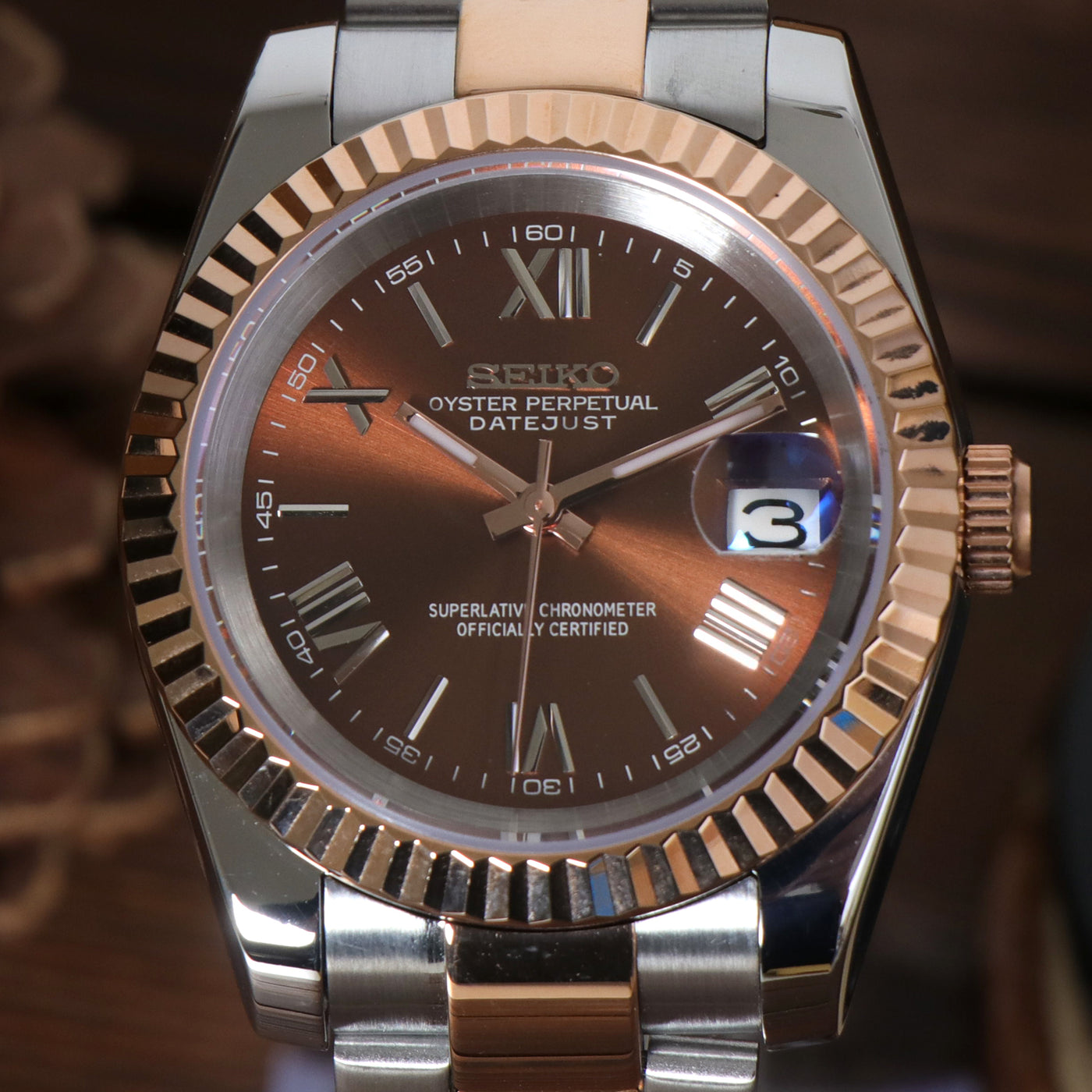 SEIKOJUST CHOCOLATE ROMAN (TWO-TONE)