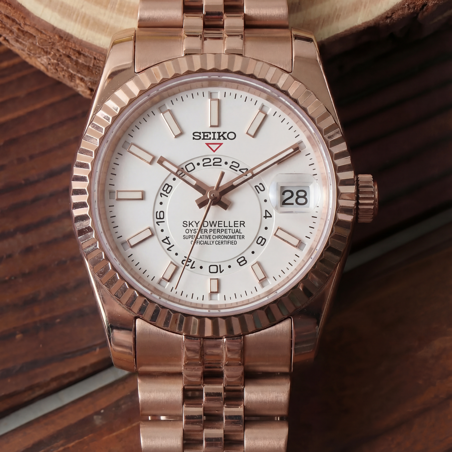 SEIKOJUST SKY-DWELLER WHITE (ROSE GOLD)
