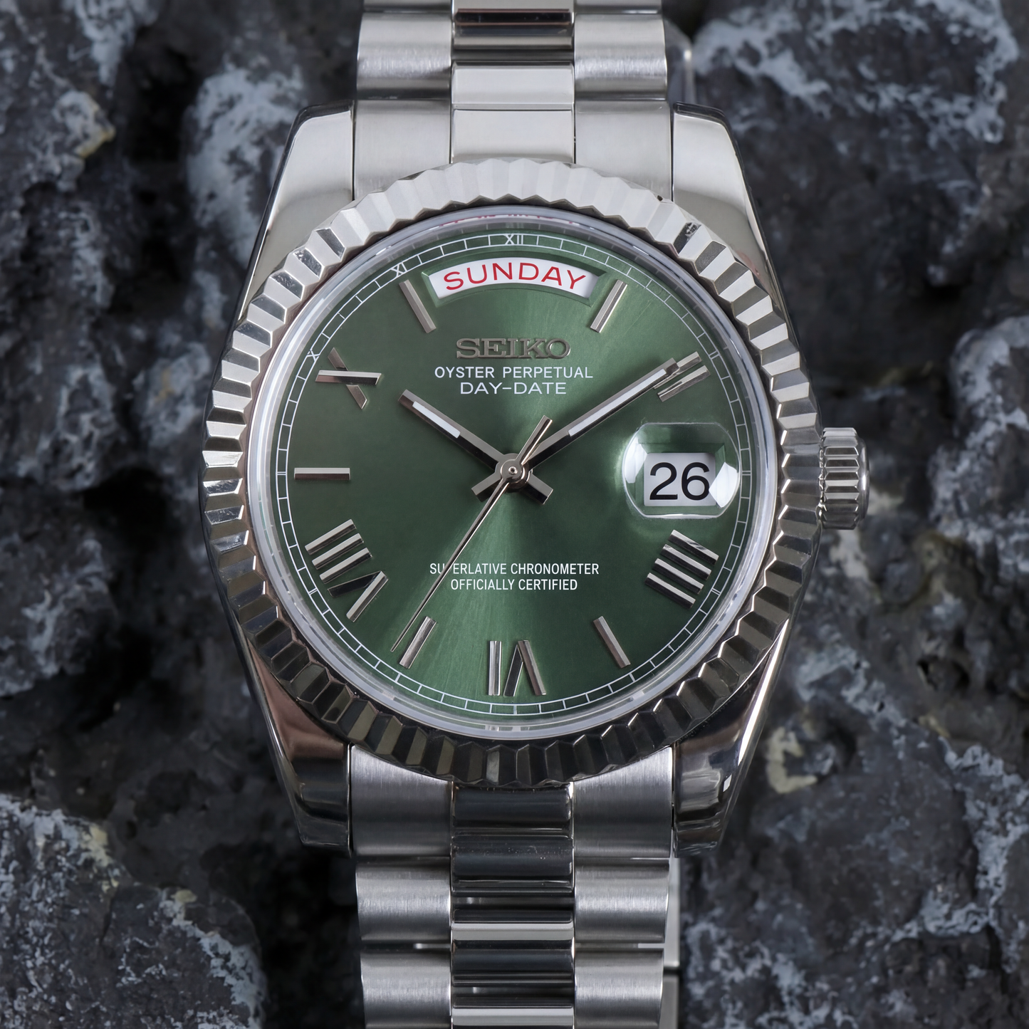 SEIKOJUST DAY-DATE MINT GREEN ROMAN