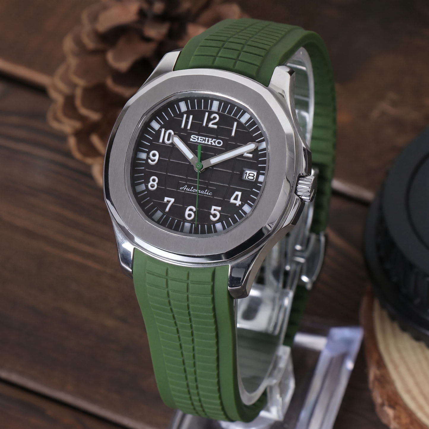 SEIKONAUT GREEN-BLACK