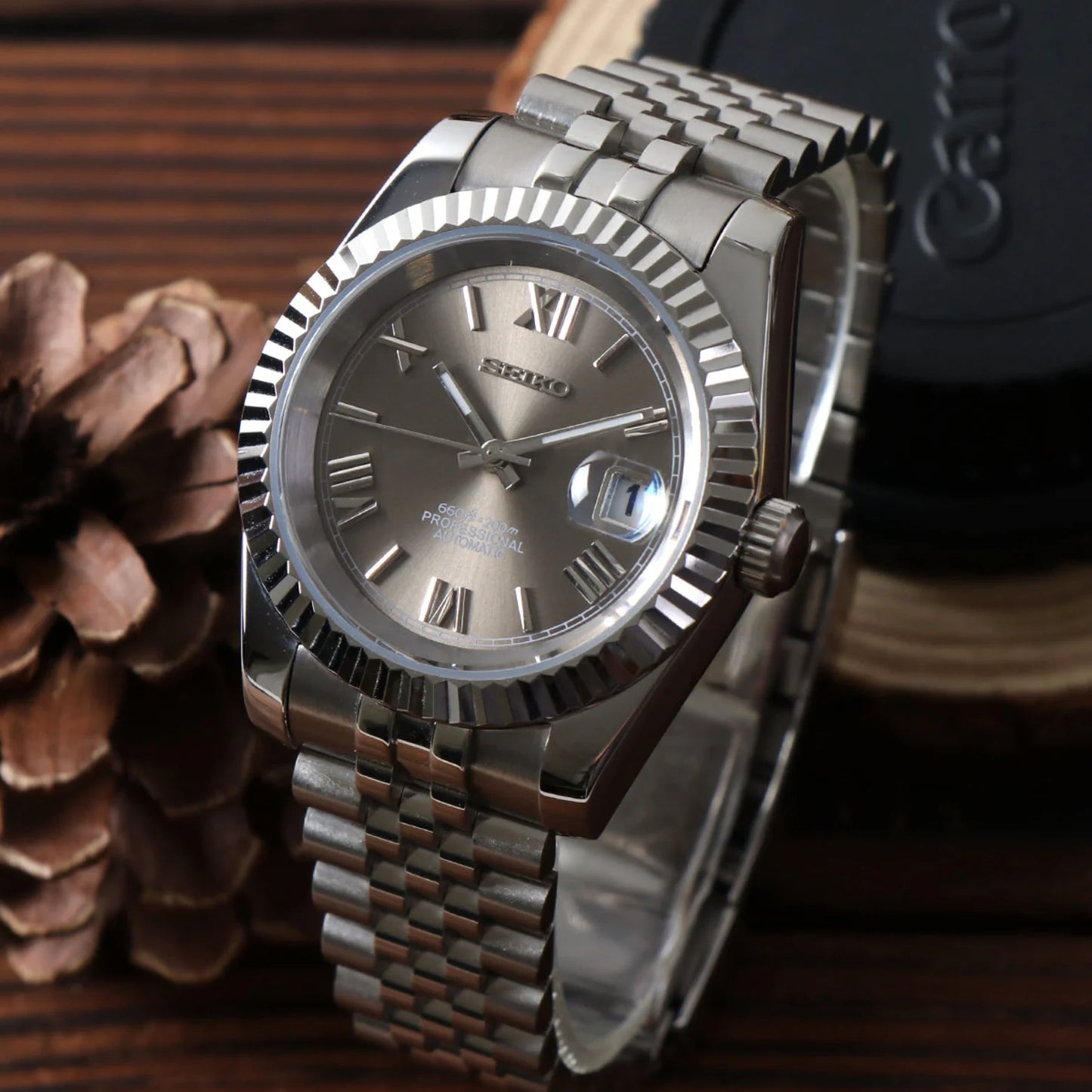 SEIKOJUST ROMAN CHAMPAGNE
